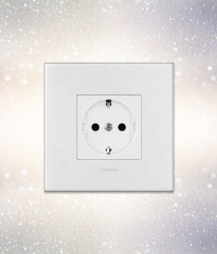 W 르그랑 아테오 유럽형 1구 콘센트 통신조합